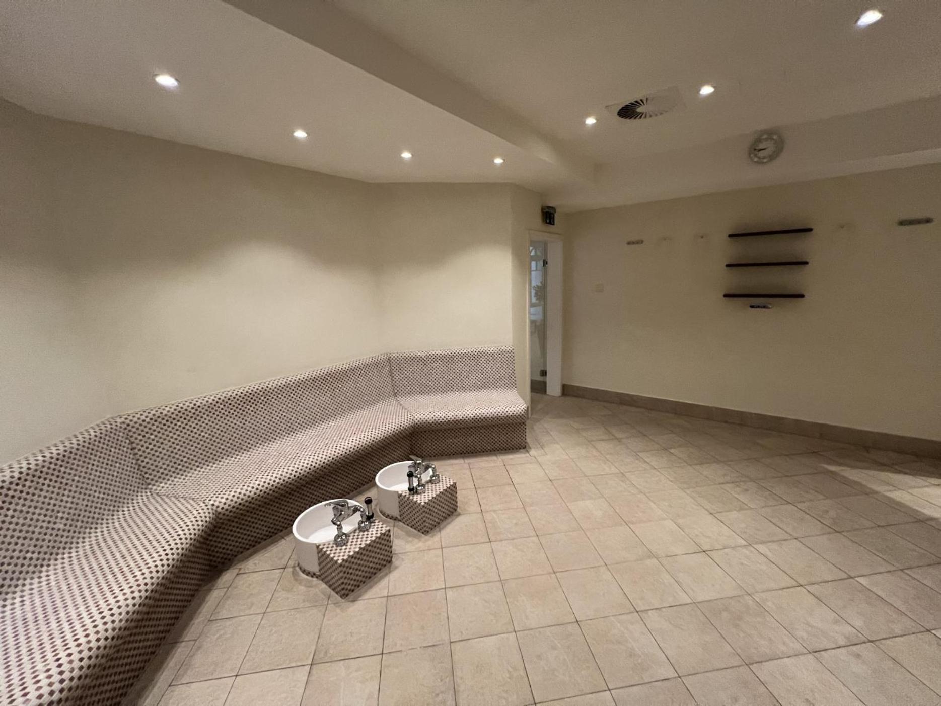 Apartment Eeb & Floer In Residenz Bismarck